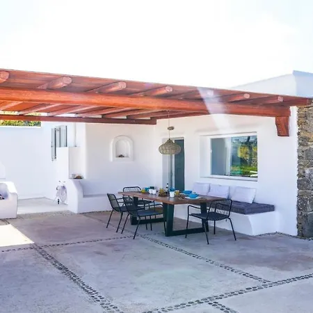 Luxurious Mykonian Blue Oasis With Private Pool Feriehus Kalafati