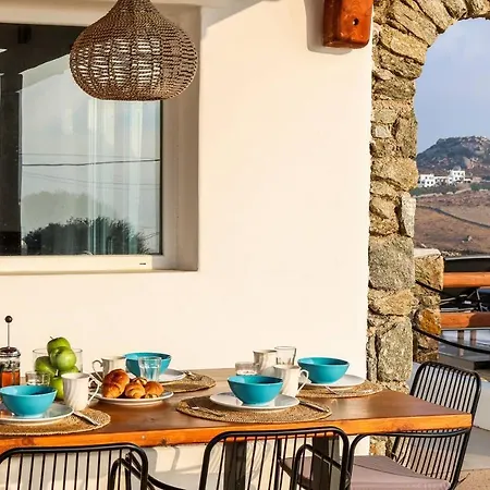 بيت للعطل Luxurious Mykonian Blue Oasis With Private Pool كالافاتيس