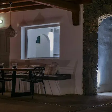 بيت للعطل Luxurious Mykonian Blue Oasis With Private Pool كالافاتيس